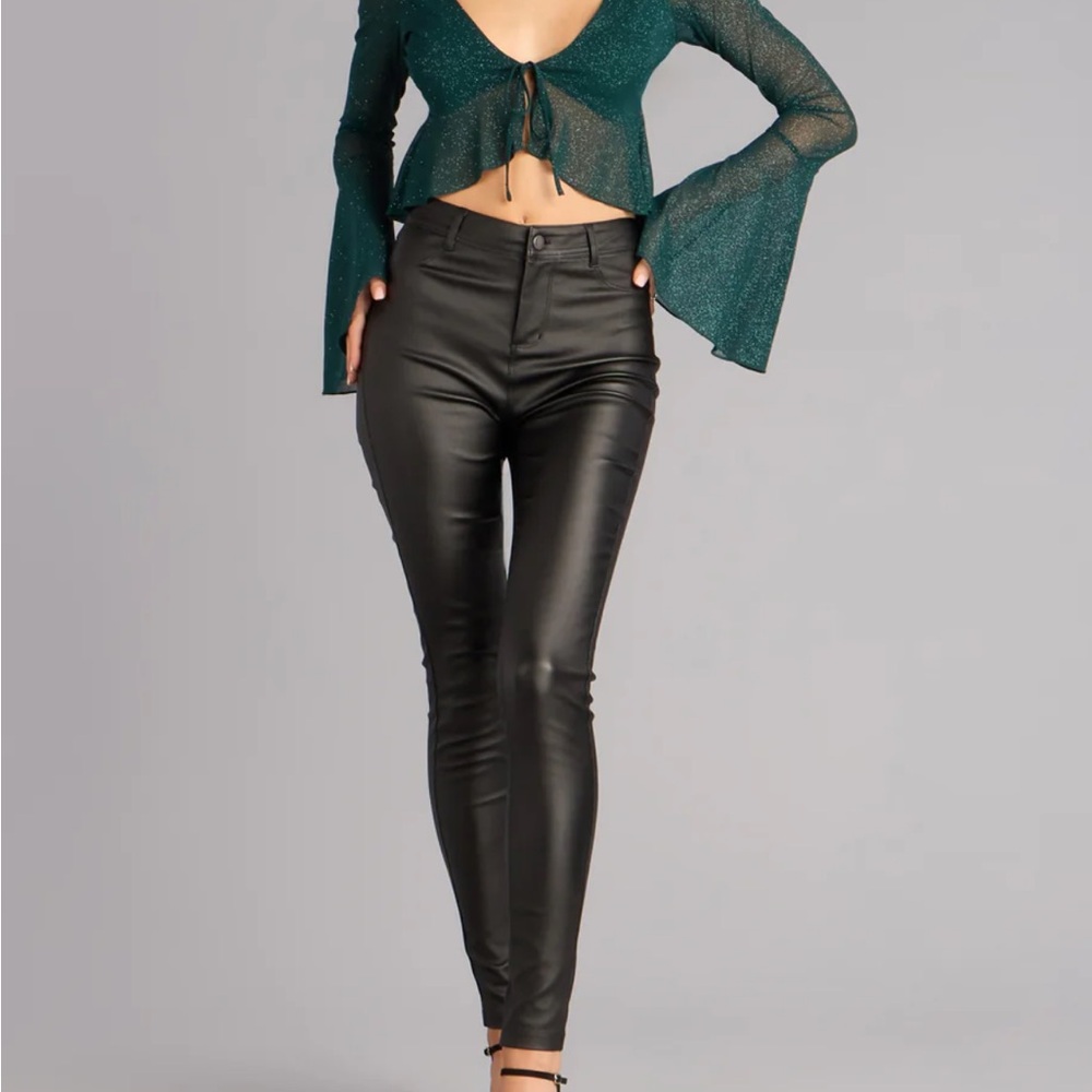 Windsor Black High-Waisted Skinny Pants Fake Leather
